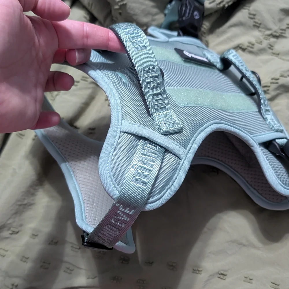 Padded Dog Harness in Glacier Green - Picture 4 of 6